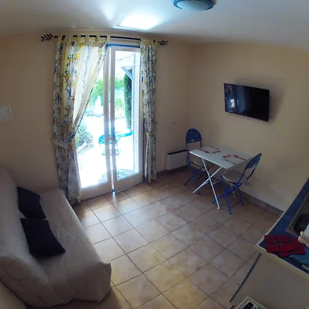 La Les Hesperides بيت للعطل