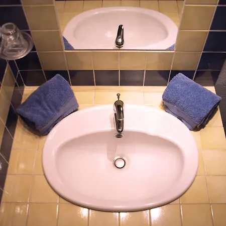 La Les Hesperides * غريمو