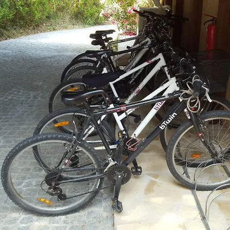 La Les Hesperides بيت للعطل