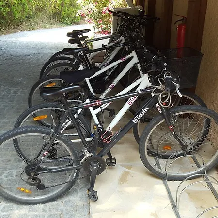 勒斯海斯皮里德斯拉别墅酒店 格里莫