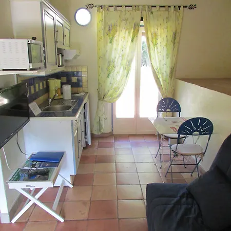 La Les Hespérides Grimaud