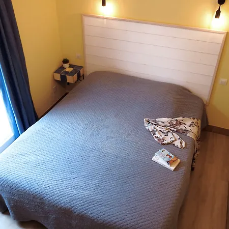 La Les Hespérides * Grimaud