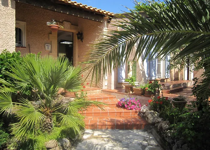 펜션 La Les Hesperides 그리모