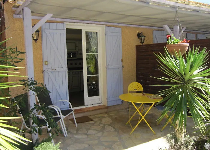 펜션 La Les Hesperides 그리모