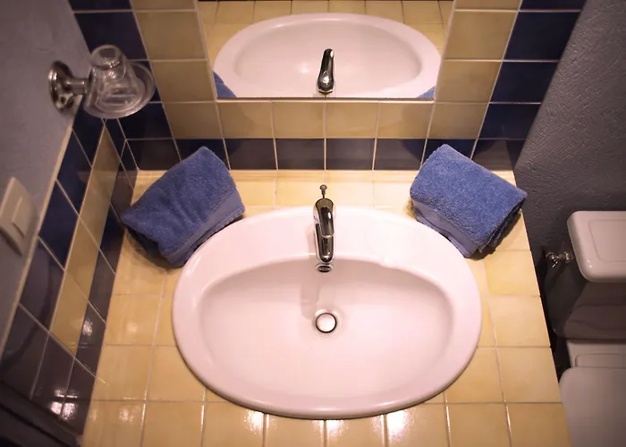 La Les Hesperides * Grimaud